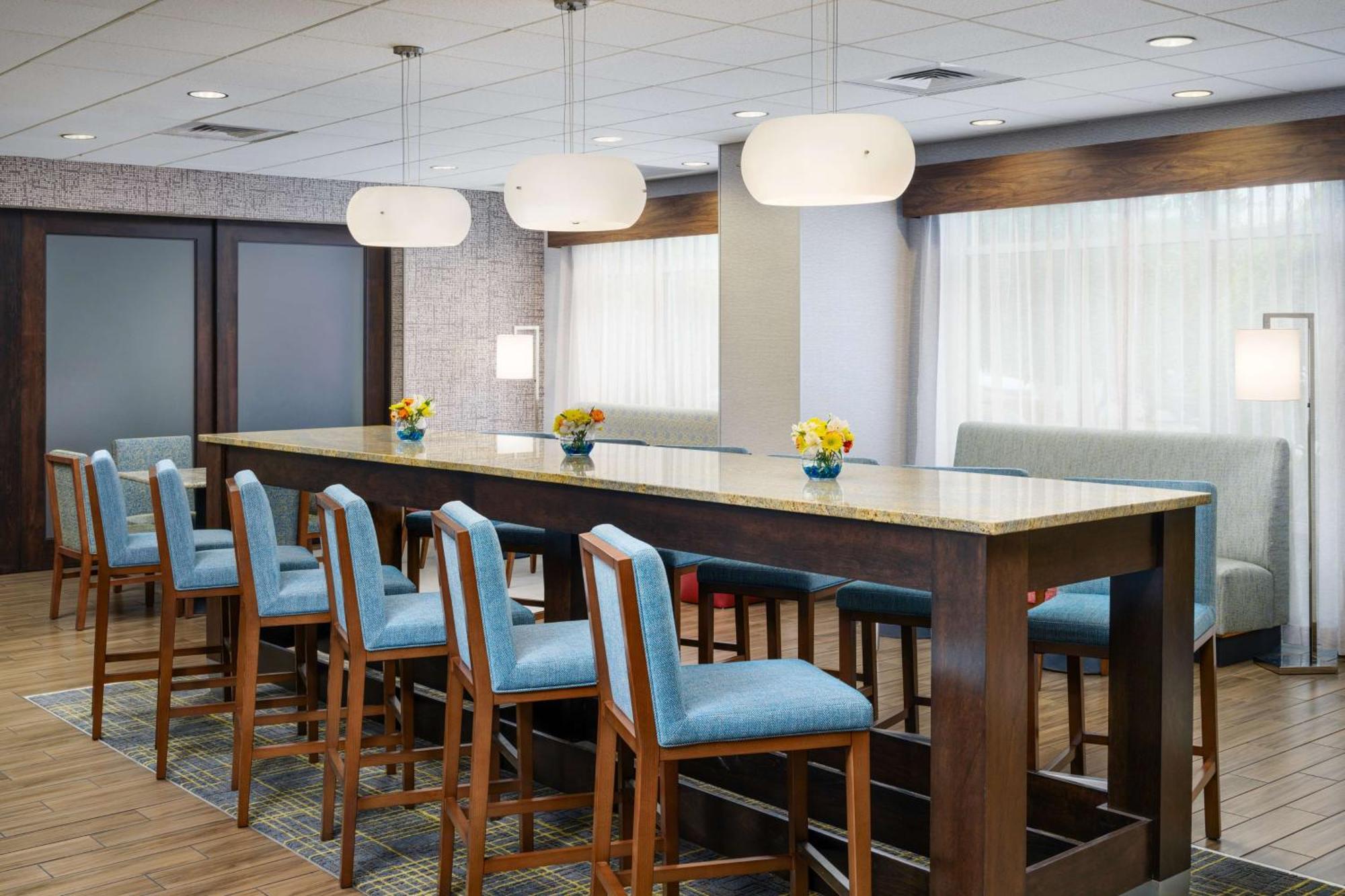 Hampton Inn Plant City Exterior photo